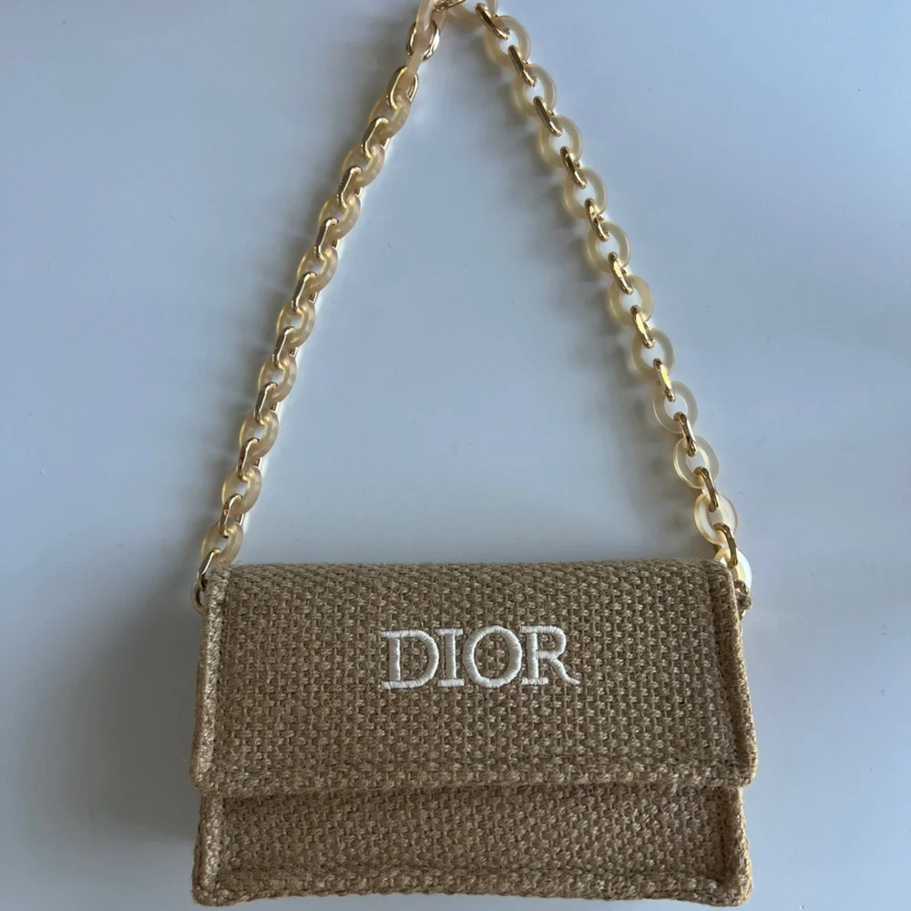 Dior Beige Woven Shoulder Bag with Acrylic Chain - Picture 2 of 16